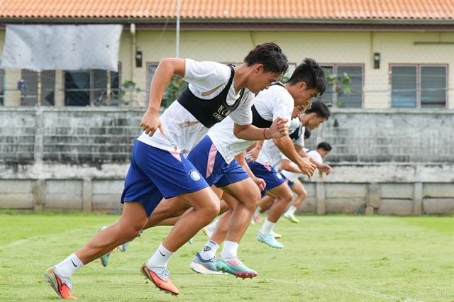 V.League 1 title race set for fierce battle