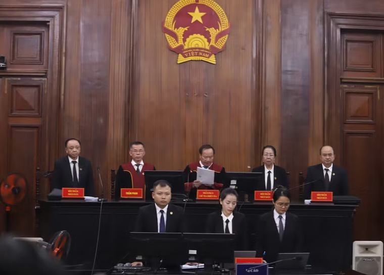 Đại án VN10: 11 bị cáo lĩnh án tử hình