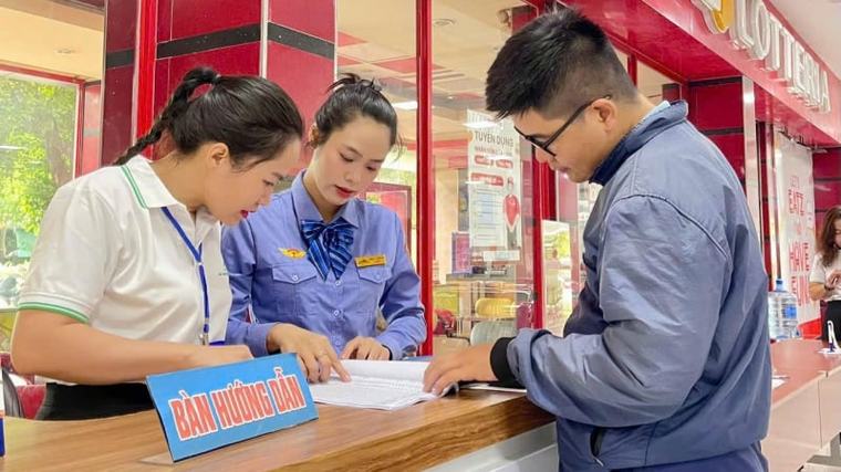 300.000 vé tàu Tết Đinh Mùi 2027 chính thức mở bán, giảm giá đến 20%