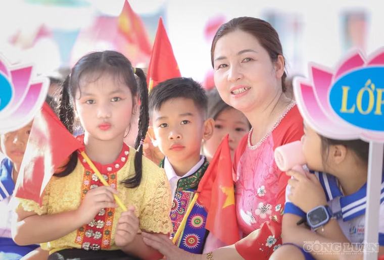 Rạng rỡ ngày khai giảng ở xứ Nghệ