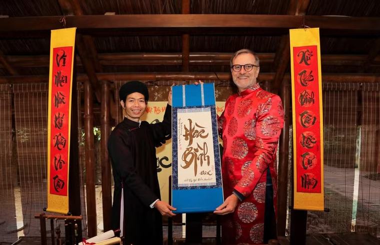 Đại sứ Olivier Brochet: Tôi rời đi với một phần Việt Nam trong trái tim