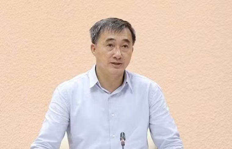 Thứ trưởng Bộ Y tế Trần Văn Thuấn bị tạm đình chỉ công tác