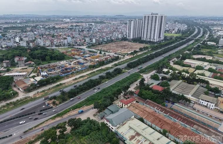 Hà Nội: Điều chỉnh giao thông trên Đại lộ Thăng long để sửa khe co giãn