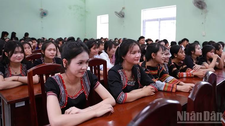 Hơn 734.000 học sinh Gia Lai háo hức bước vào năm học mới 2026-2027