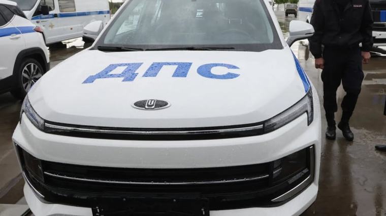 Quan chức Nga ngã từ cửa sổ ngay sau khi từ chức