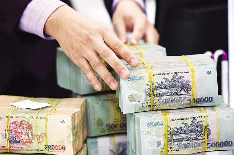 Nới trần tín dụng lên tới 52% với các siêu dự án: Nhà băng phải có phương án ngừa rủi ro