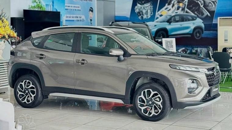 Vì sao Suzuki Fronx giảm giá “sập sàn” tháng 9/2026, rẻ hơn Hyundai Grand i10?
