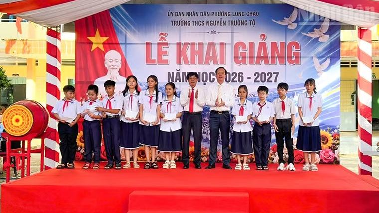 Vĩnh Long có hơn 677 nghìn học sinh bước vào năm học mới 2026-2027