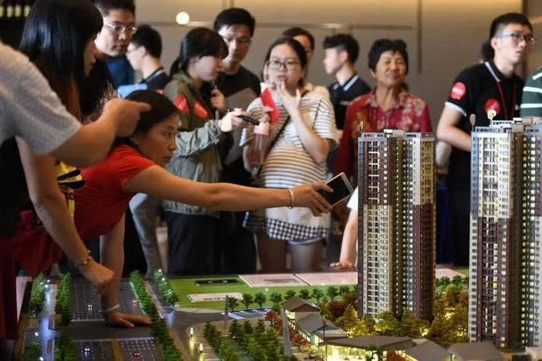 Trung Quốc cấm “bán nhà trên giấy”, mang lại hiệu quả bất ngờ cho nền kinh tế