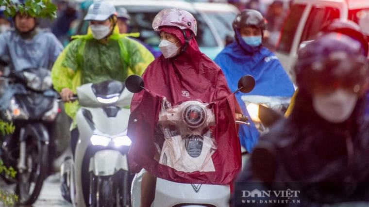 Tin mưa dông Hà Nội mới nhất, Hà Nội có mưa về đêm, miền Bắc mưa dông từ chiều mai (9/9) do ảnh hưởng không khí lạnh