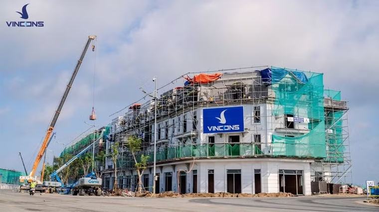 VinCons chọn “lối đi khó” xây dựng lực lượng cơ hữu 200.000 người để đi đường xa