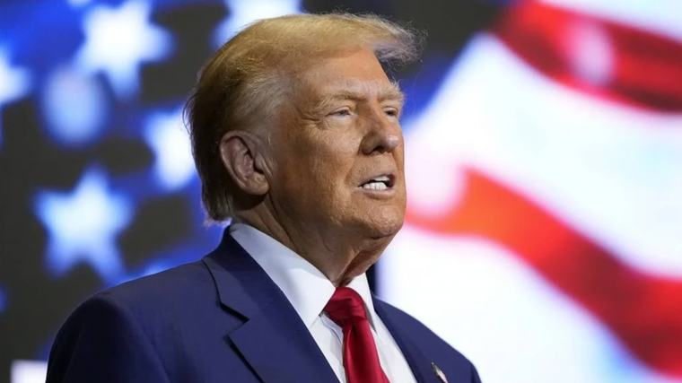 Ông Trump dọa ngừng giao dịch với các đối tác thương mại hàng đầu trừ khi Fed hạ lãi suất, Việt Nam có bị ảnh hưởng?