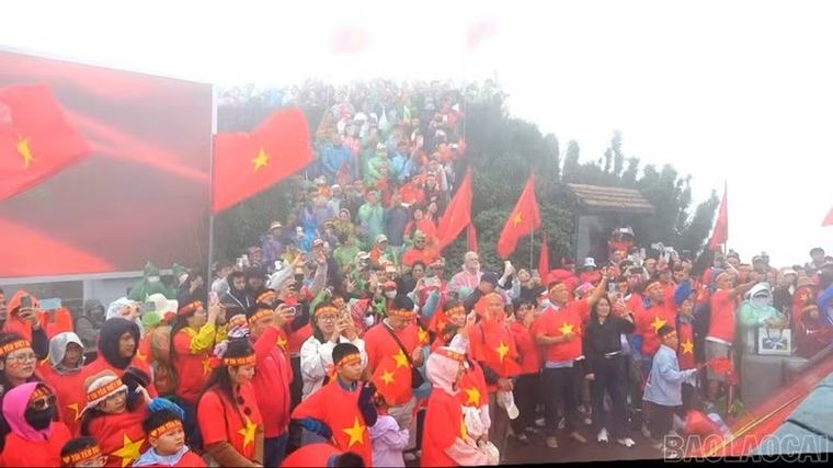 Lào Cai đón gần nửa triệu khách, doanh thu du lịch đạt 1.900 tỷ đồng dịp Quốc khánh