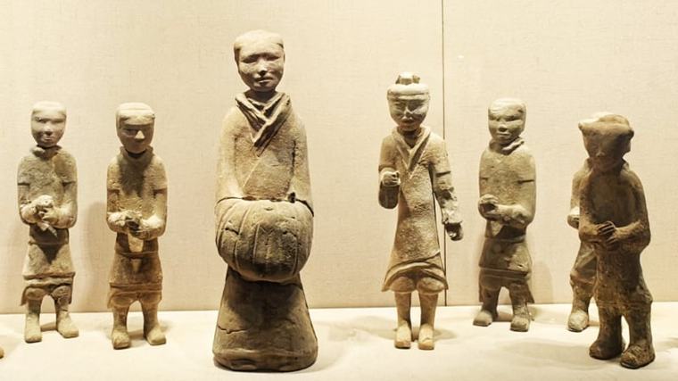 Vì sao 12 vị vua nước Sở thời Tây Hán đều chôn ở Từ Châu? Hé lộ bí ẩn lăng mộ khoét sâu lòng núi, tồn tại hơn 2.000 năm