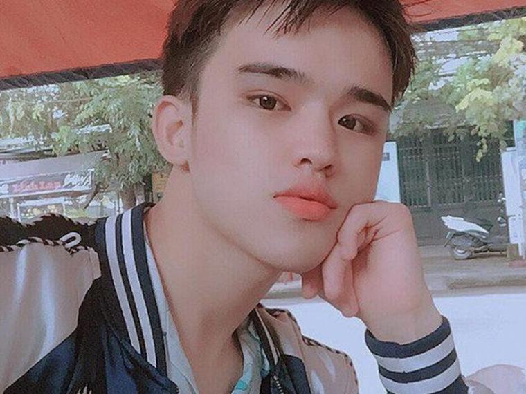 Không nhận ra nhan sắc của Trần Đức Bo: Từ hiện tượng mạng thị phi, cho tới "Bạch Nguyệt Quang" khiến vạn người mê mẩn