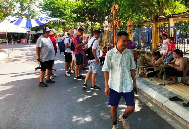 ‘Đồng dạng hóa’ mô hình du lịch: Khi bản sắc địa phương bị pha loãng