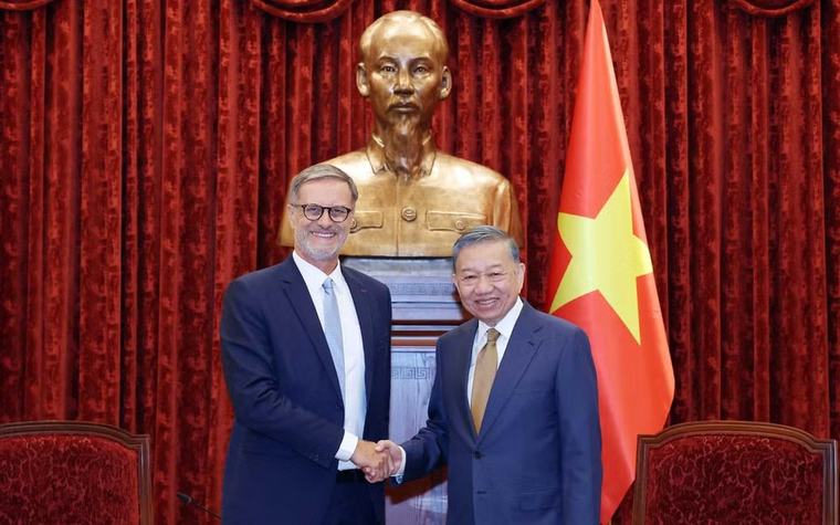 Tổng Bí thư, Chủ tịch nước Tô Lâm tiếp Đại sứ Cộng hòa Pháp tại Việt Nam