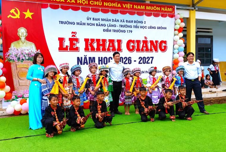 Khai giảng sớm ở những điểm trường giữa đại ngàn Tây Nguyên