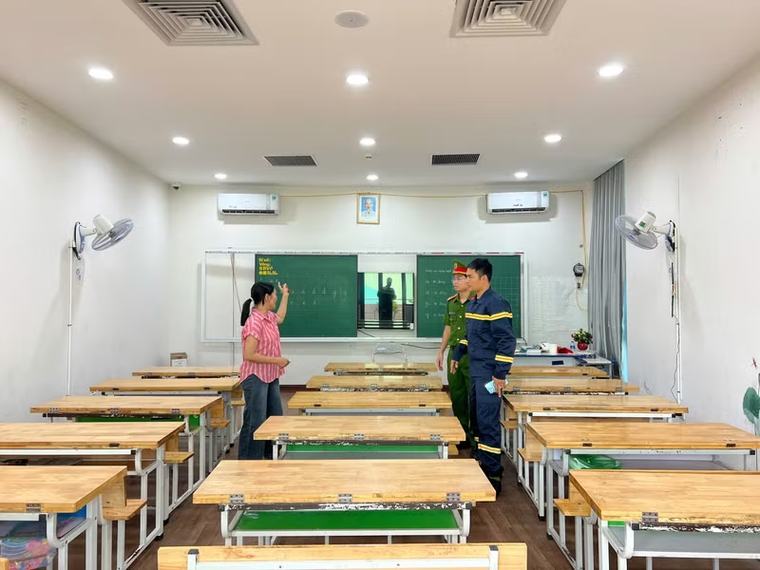 Chủ động bảo đảm PCCC tại các điểm học tạm phục vụ dự án sân bay Gia Bình