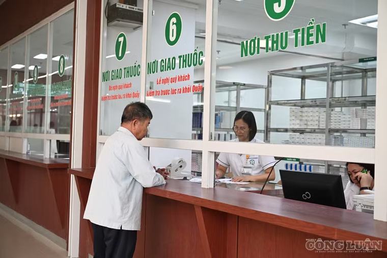 Bảo hiểm y tế đề xuất chi trả sàng lọc 8 nhóm ung thư, tăng mức hưởng cho người già và trẻ em