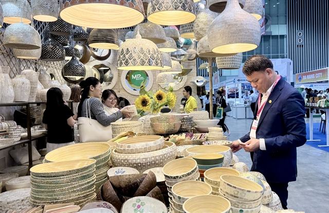 Việt Nam remains a reliable destination for global supply chains