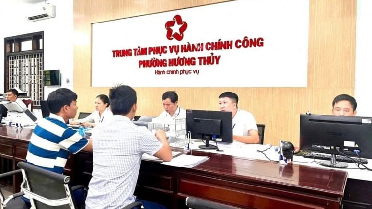 Chủ tịch TP.Huế yêu cầu không né tránh, gây phiền hà trong giải quyết thủ tục hành chính