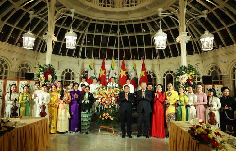 Tổng Bí thư, Chủ tịch nước chủ trì tiệc chiêu đãi chào mừng Tổng thống Myanmar