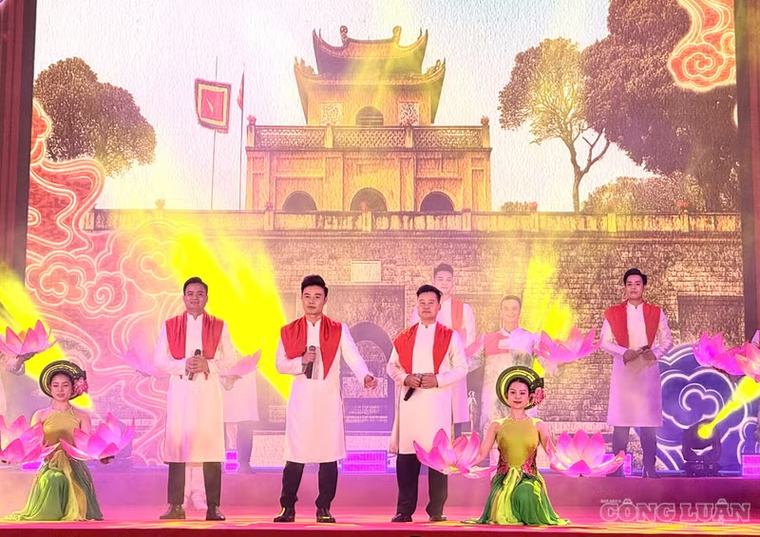 ‘Hà Nội - Mùa thu độc lập’ lan tỏa niềm tự hào về lịch sử dân tộc