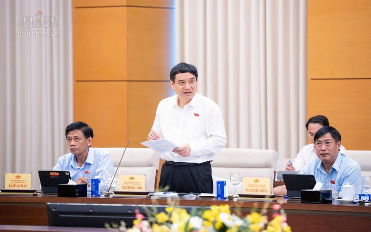 Không tán thành việc bỏ quy định cấm bán rượu, bia bằng máy bán hàng tự động