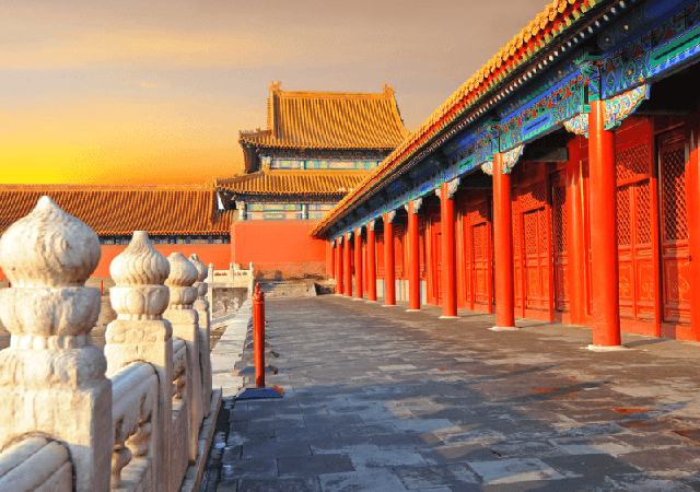 Tử Cấm Thành xuất hiện 1 vết nứt, bí mật nào được tiết lộ?