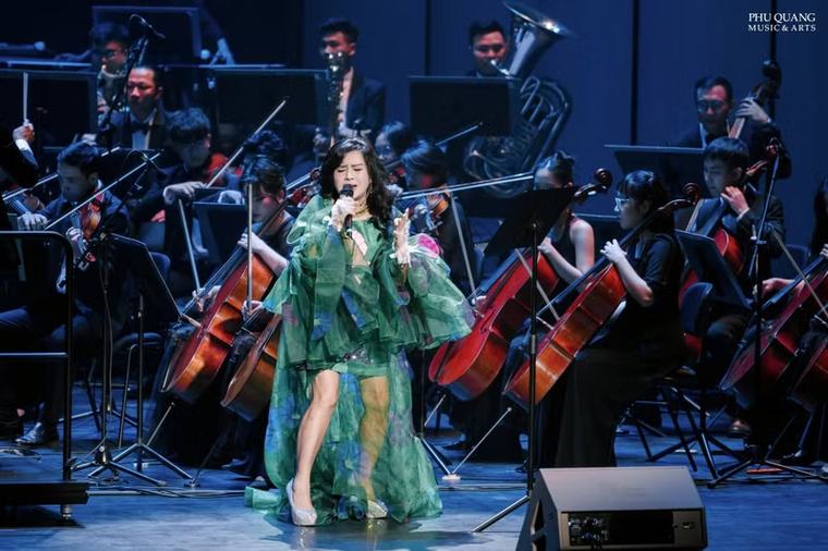 Bảo Yến, Thanh Lam, Hồng Nhung cùng xuất hiện trong đêm nhạc Phú Quang