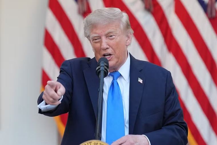 Tổng thống Mỹ Trump đề xuất đổi tên eo biển Hormuz thành ‘eo biển Trump'