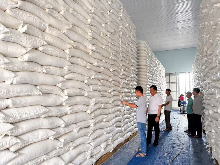 Hàng dự trữ quốc gia có thể được xuất cấp ngay bằng chỉ đạo qua điện thoại khi cấp bách