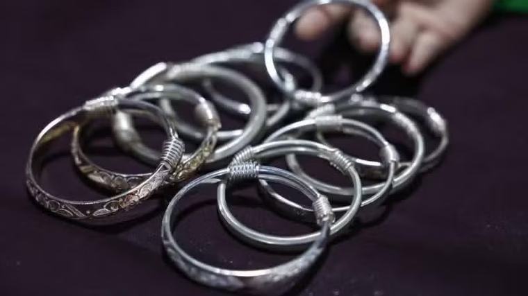 Sáng 8/9, giá bạc đảo chiều, tăng nhẹ