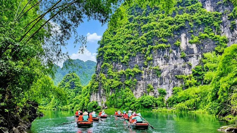 Tạo không gian tăng trưởng mới cho du lịch Việt