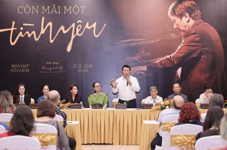 Âm nhạc Phú Quang trở lại trong đêm 'Còn mãi một tình yêu'
