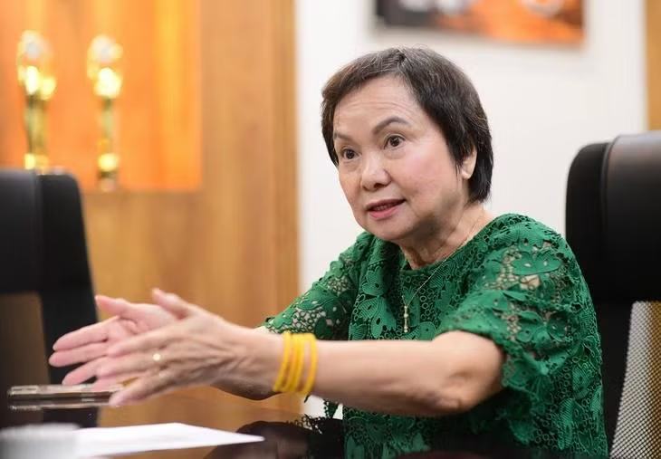 Hai con gái bà Cao Thị Ngọc Dung bán 25 triệu cổ phiếu PNJ để làm gì?