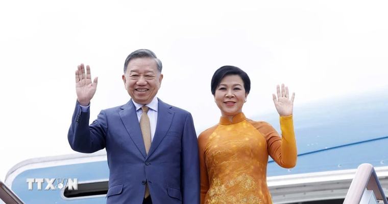 Tổng Bí thư, Chủ tịch nước Tô Lâm cùng Phu nhân bắt đầu thăm cấp Nhà nước Liên bang Nga