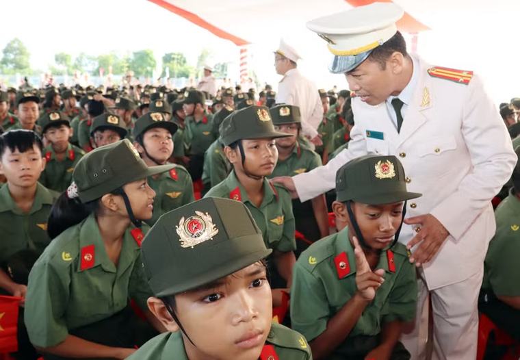 Trường Văn hóa CAND III rộn ràng bước vào năm học mới