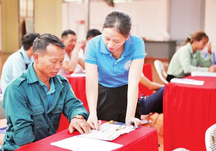 Đưa chính sách an sinh đến từng người dân