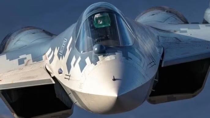 Nga hé lộ cấu hình "tàu mẹ drone" mới cho máy bay chiến đấu Su-57 nhằm nâng cao hiệu suất