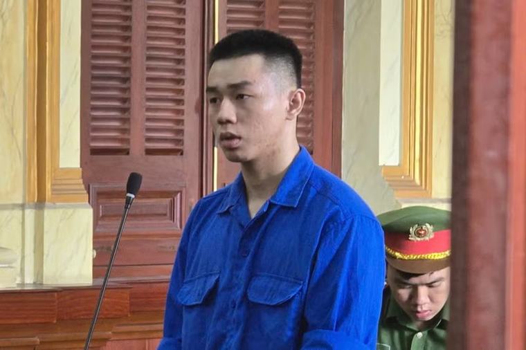 Cuồng yêu mù quáng, bị cáo nhận 15 năm tù