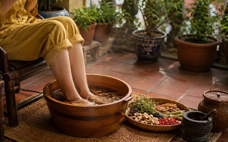 Ngâm chân cần lưu ý gì để nâng cao hiệu quả?