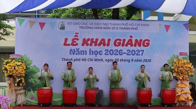 Trường Mầm non 19/5 TP. Hồ Chí Minh rực rỡ sắc màu khai giảng