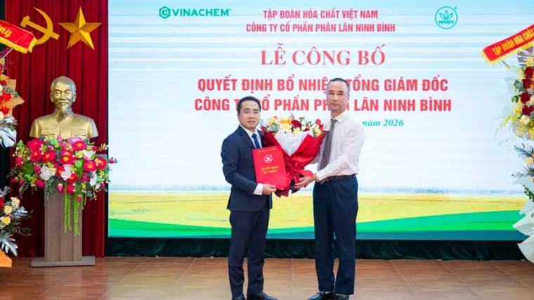 Phân lân Ninh Bình có Tổng Giám đốc mới, sinh năm 1985, được Tập đoàn Vinachem giao thêm nhiệm vụ