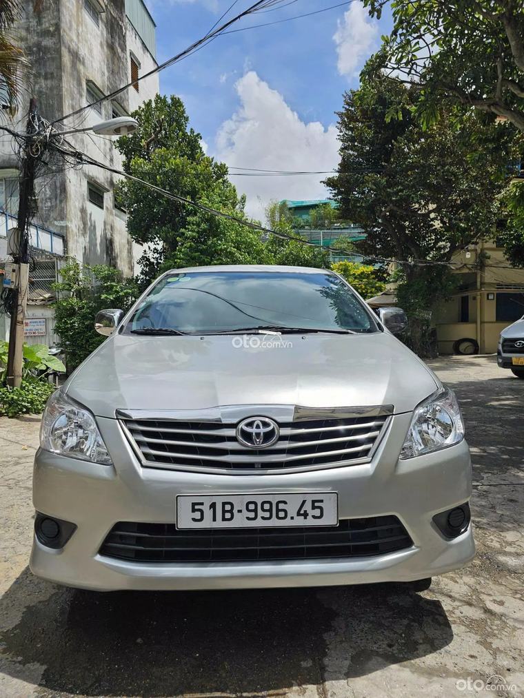 2012 - Toyota Innova 2.0E - Số sàn 1 chủ từ đầu. Mới 85% nhà sử dụng không kinh doanh 218 triệu Xem chi tiết