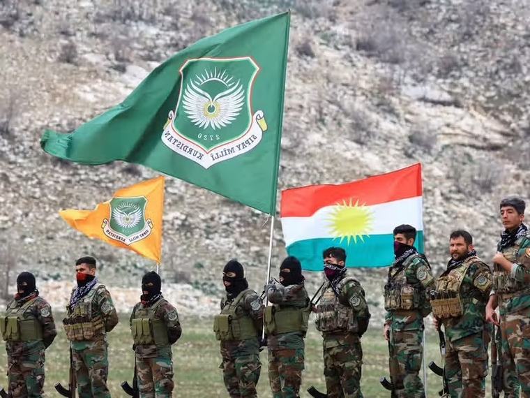 Iran đối mặt mối đe dọa vũ trang nội địa được bên ngoài hậu thuẫn