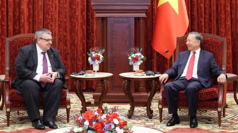 Quan hệ Việt Nam-Liên bang Nga tiếp tục phát triển mạnh mẽ, vì lợi ích của nhân dân hai nước, vì hòa bình, hợp tác của khu vực và thế giới