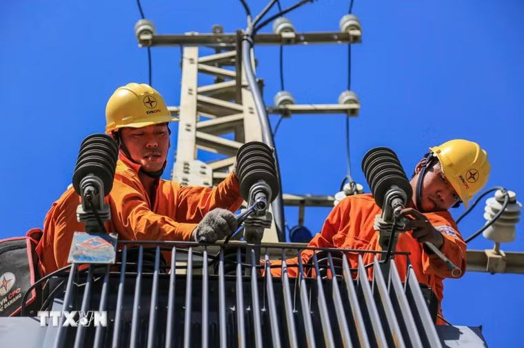 Nghị quyết 70-NQ/TW: Thành phố Hồ Chí Minh tiết kiệm hơn 3 tỷ kWh điện